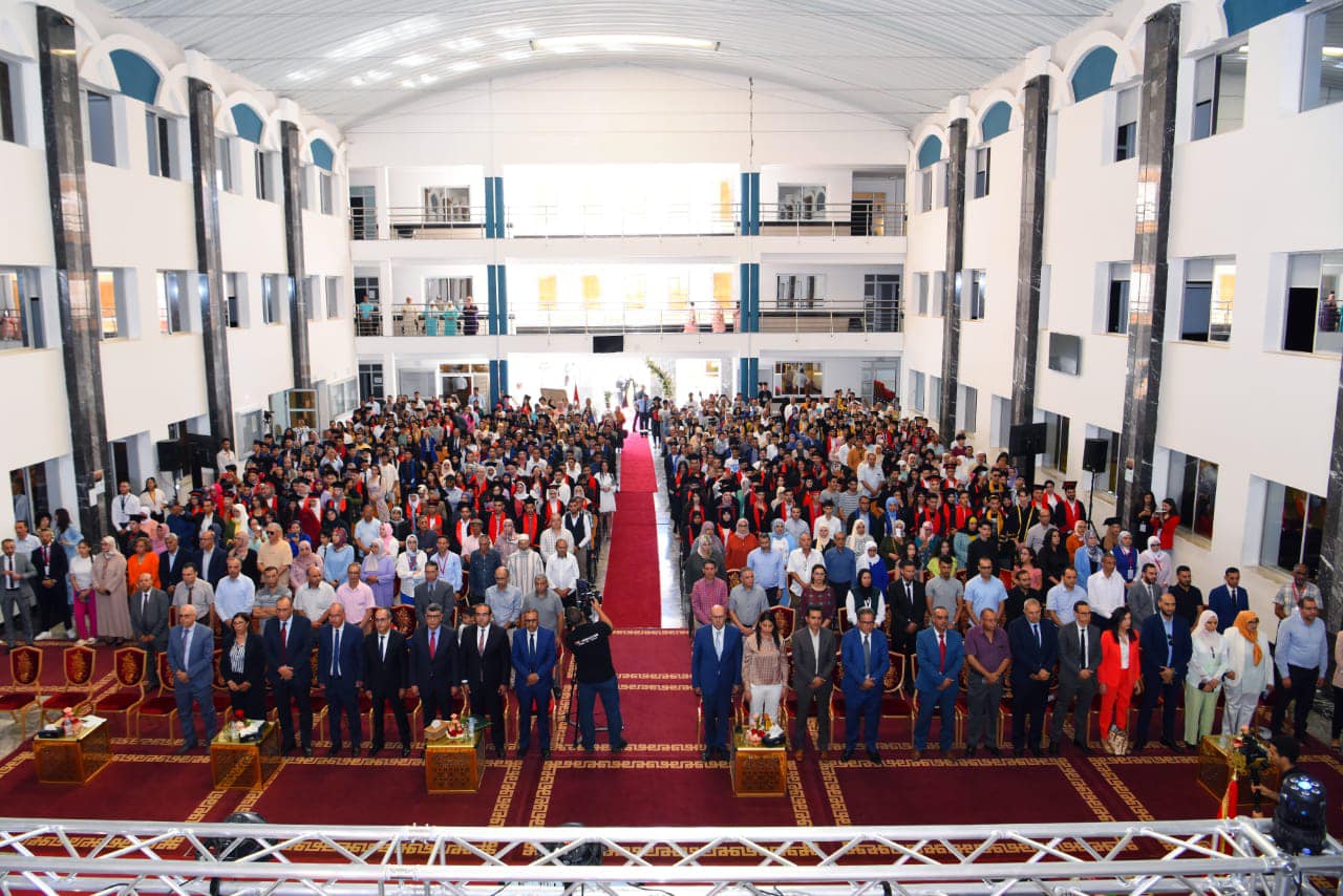 رئيس جامعة السلطان مولاي سليمان يترأس حفل تخرج الفوج العاشر بالمدرسة العليا للتكنولوجيا ببني ملال